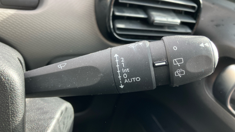 Citroen C4 Cactus 1.5 BlueHDi Flair 5dr Diesel Hatchback